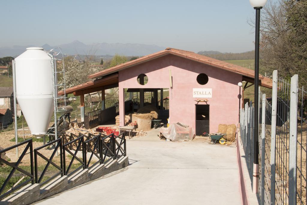 Agriturismo Ciociaro " Il Colle " Hotel Ristorante Ceprano Exterior photo